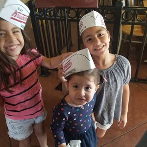 Meet your Posher, Edith